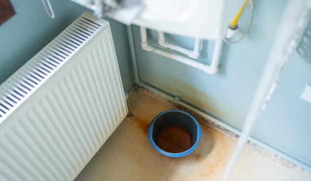 Best Commercial water damage restoration  in Taft Heights, CA